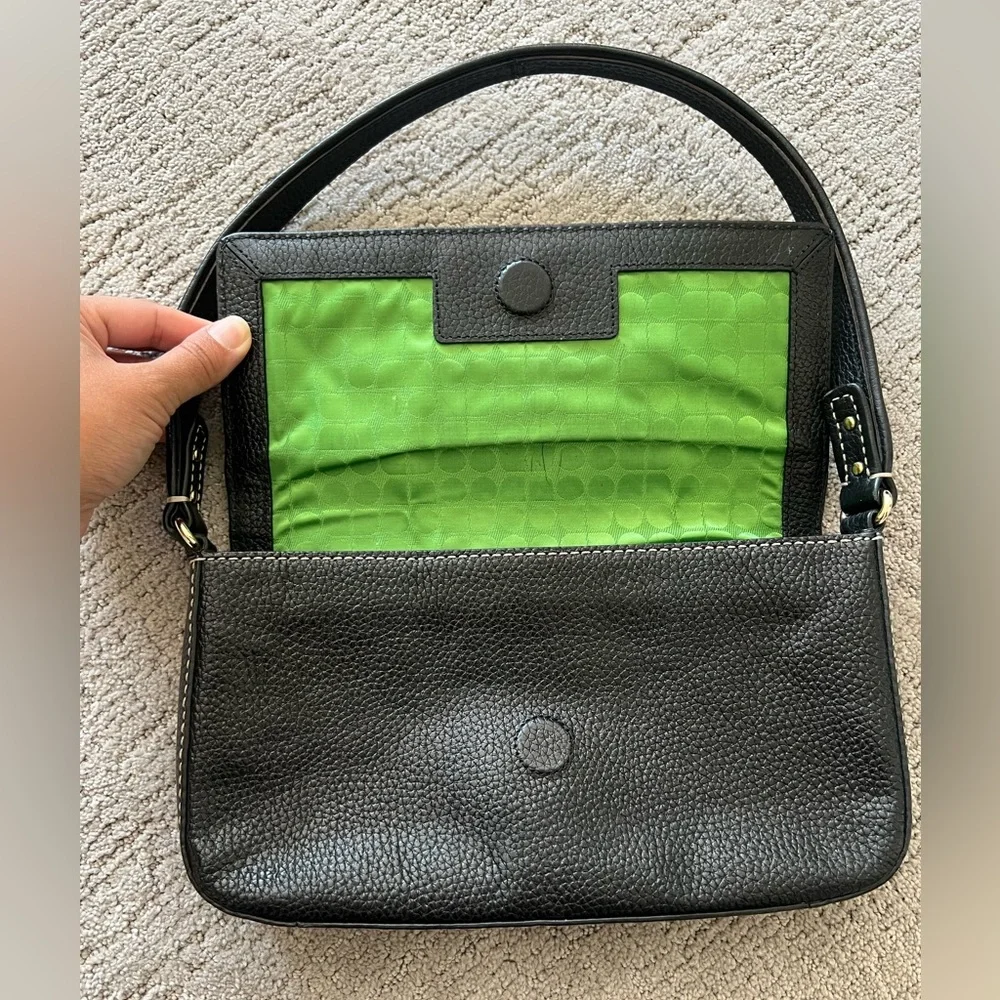 Kate Spade Black Leather Shoulder Bag with Contrast Stitching
